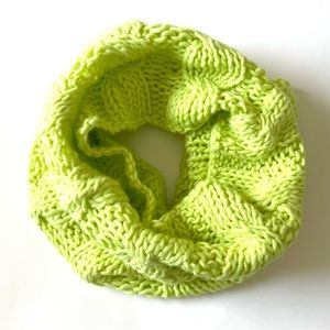 [aerie] Lime Green Cowl / Infinity Scarf